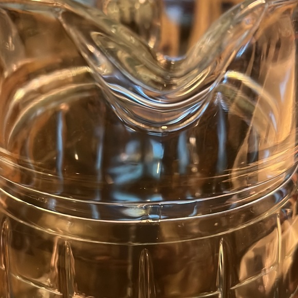 Square Design 9" Glass Pitcher - Picture 10 of 10